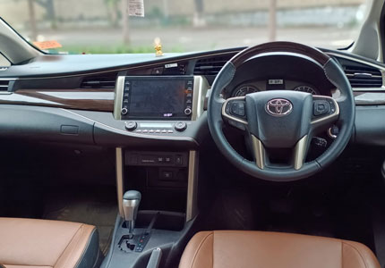 Innova Crysta