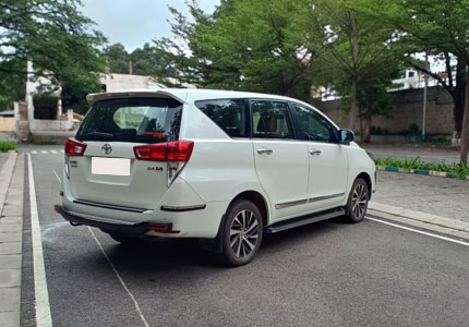 Innova Crysta