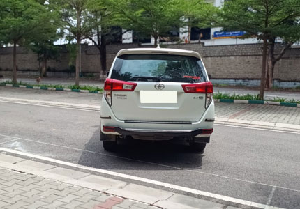Innova Crysta
