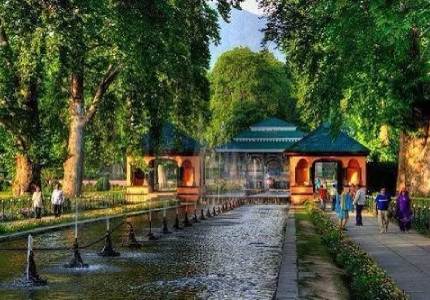Amritsar to Kashmir Crown: Srinagar, Gulmarg & Beyond